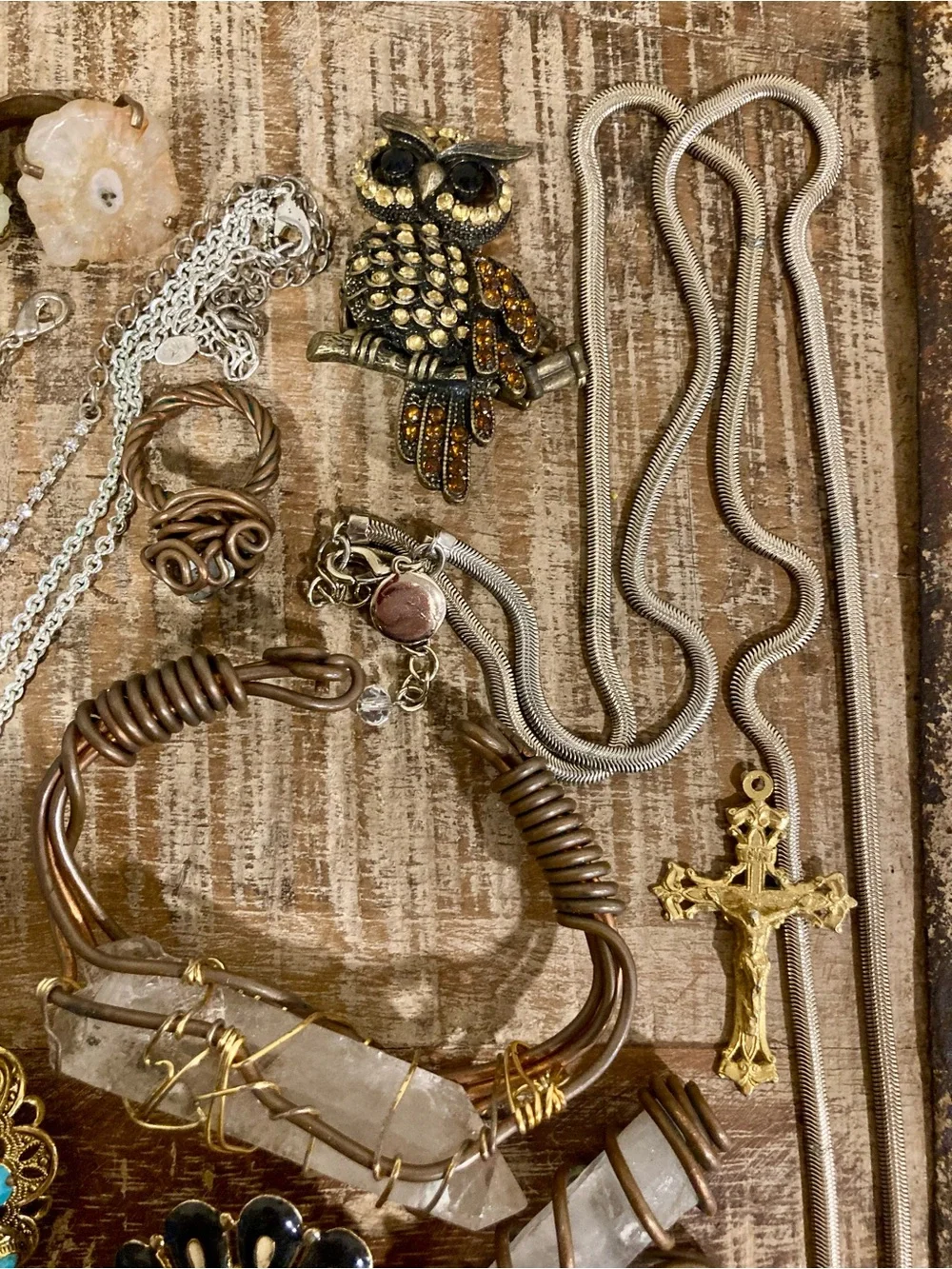 Broken Junk Jewelry Lot for Crafting - Picture 4 of 16